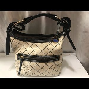Dooney & Bourke purse